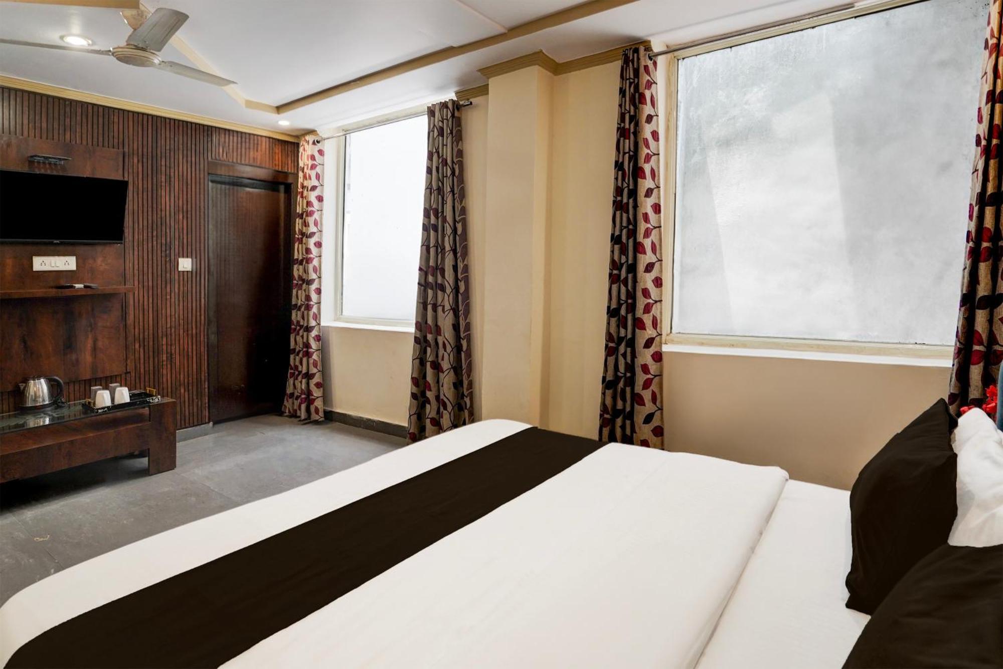 Отель Super Townhouse Haridwar Near Har Ki Pauri Экстерьер фото