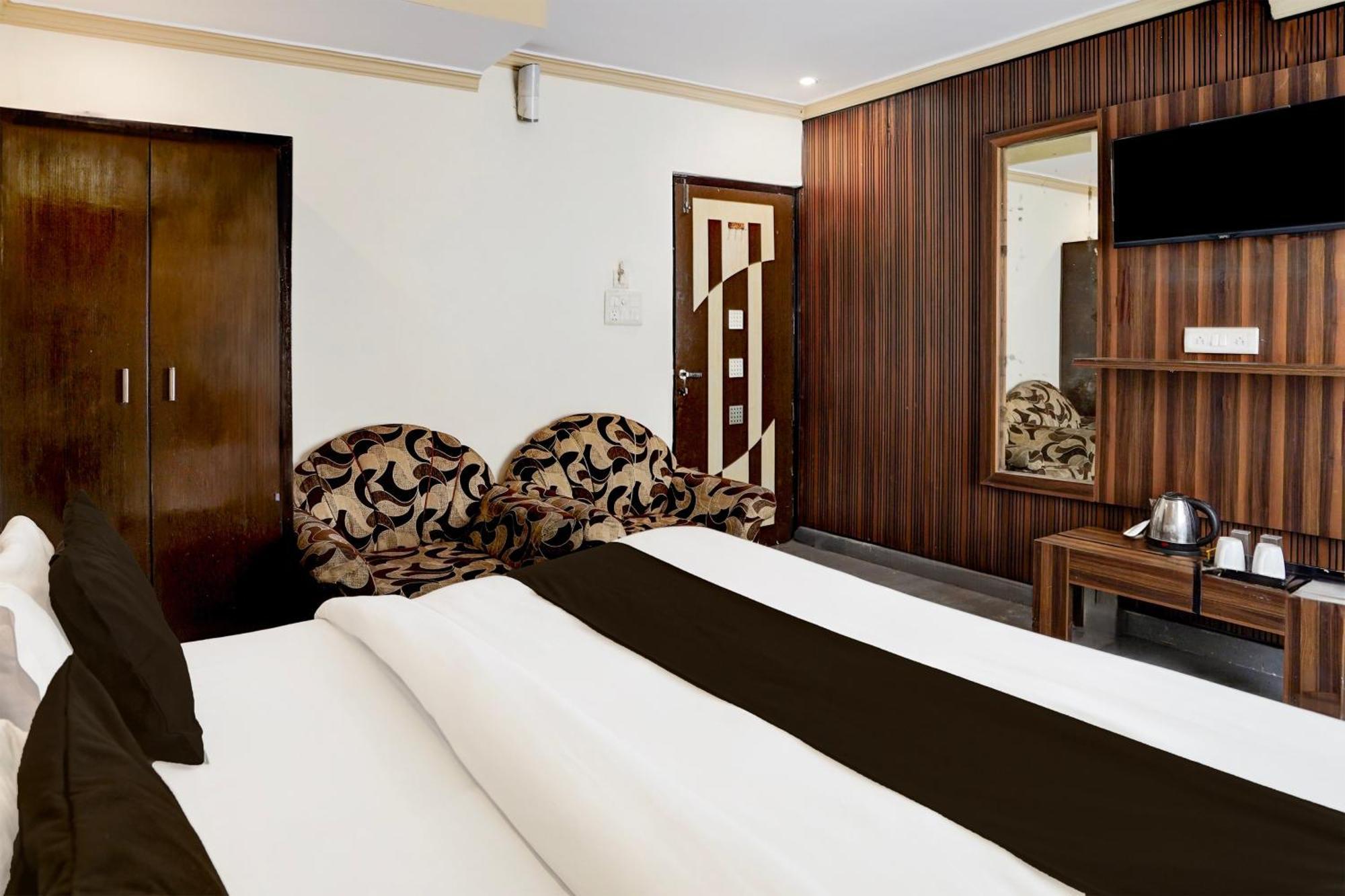 Отель Super Townhouse Haridwar Near Har Ki Pauri Экстерьер фото